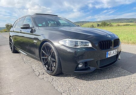 BMW 535d xdrive Apple CarPlay Pano HUD Voll LED