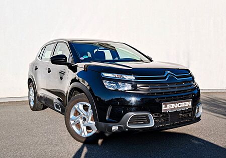 Citroën C5 Aircross Live | 8-Fach Bereift