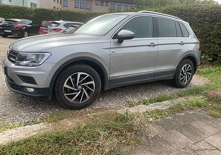VW Tiguan Volkswagen 2.0 TDI SCR Comfortline Comfortlin