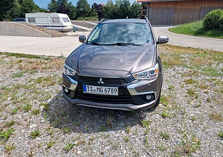 Mitsubishi ASX 2.2 DI-D 4WD ClearTec Diamant Ed.+ AUTO ...
