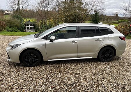 Toyota Corolla 2,0 Hybrid Team Deutsch Touring Spor...