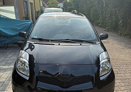 Toyota Yaris 1,33-l-Dual-VVT-i Edition Edition