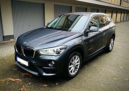 BMW X1 xDrive18d*Bi-Xenon*Navi*TÜV Neu*Top Zustand