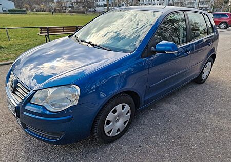 VW Polo Volkswagen 1.4 TUV 05/27