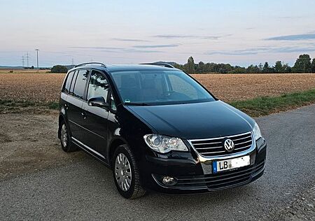 VW Touran Volkswagen 2.0 TDI Highline BIXENON SCHIEBEDACH