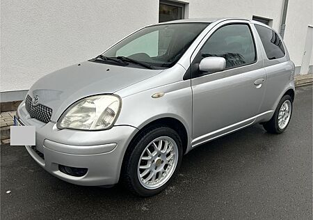 Toyota Yaris , Service Neu, Ideal für Fahranfänger