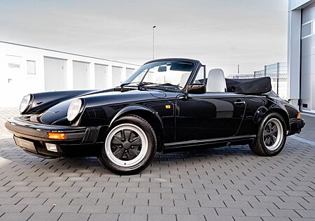 Porsche 911 Urmodell 911 Carrera 3.2 Cabrio | Perlweiss | Klima