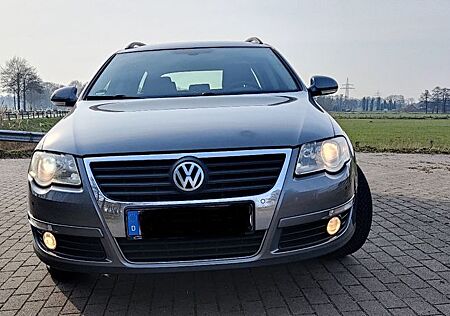 VW Passat Variant Volkswagen 1.6 FSI Comfortline Variant
