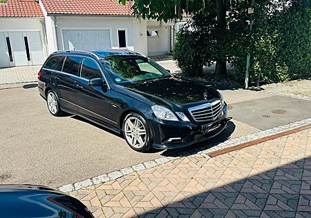 Mercedes-Benz E 250 CDI T BlueEFFICIENCY AVANTGARDE AVANTGARDE