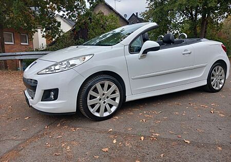Peugeot 207 207CC 1.6i Turbo Allure*Klima*Leder*TÜV 09/26!