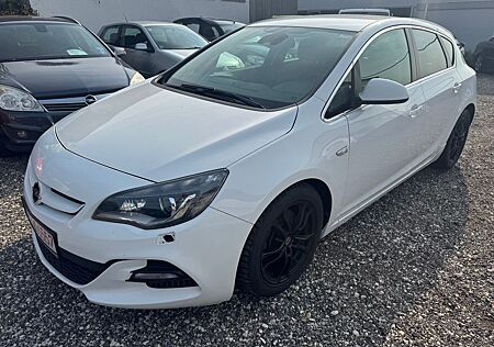 Opel Astra J Lim BiTurbo Navi*SHZ*Tempo*