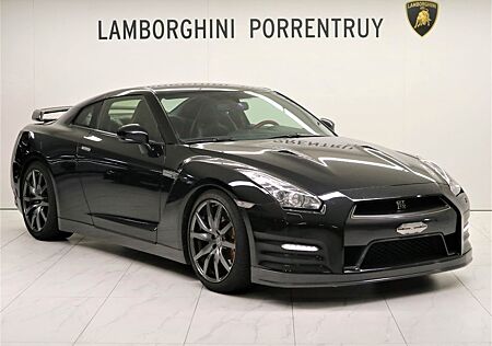 Nissan GT-R Black Edition