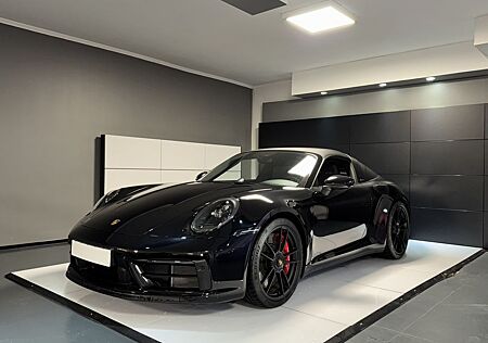 Porsche 992 Targa 4 GTS
