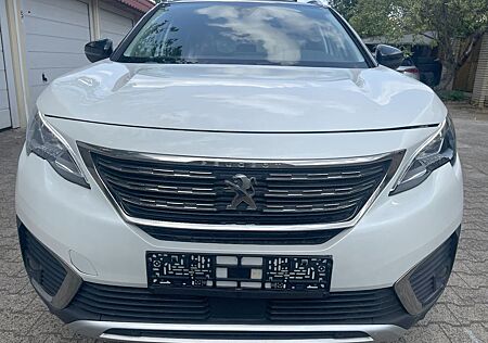 Peugeot 5008 7 Sitzer Pano Volleder 360°Kamera Navi