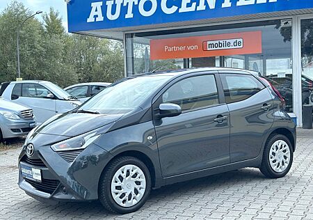 Toyota Aygo (X) Aygo -play*Navi*R-Cam*Car-Play*1Hand*SHeft