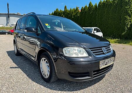 VW Touran Volkswagen 1.6 FSI Trendline | 7-Sitzer | Navi