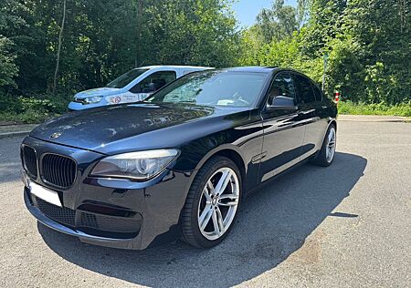 BMW 740d - Digitaltacho - Standheizung - SoftClose