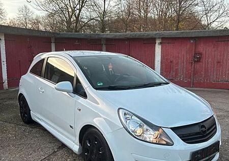 Opel Corsa D OPC Line 1,3 CDTI
