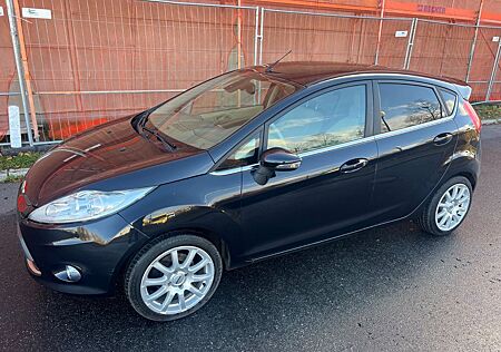 Ford Fiesta 1,25 60kW Ghia *TÜV 04/2026*