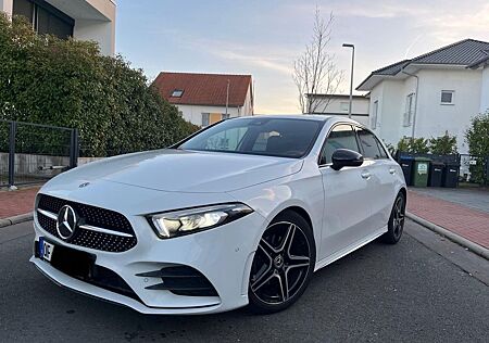Mercedes-Benz A 180 AMG Line