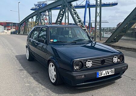 VW Golf Volkswagen 2