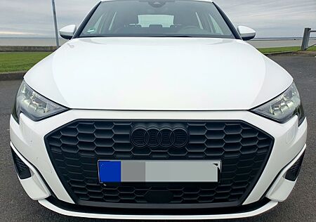 Audi A3 40 TFSI e S tronic Sportback -