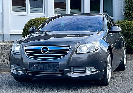 Opel Insignia Sports Tourer 2.0 CDTI - 1. Hd. OPC