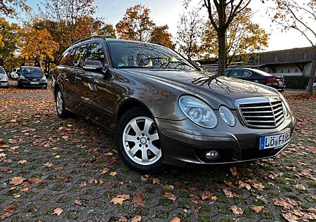 Mercedes-Benz E 220 CDI T CLASSIC Classic