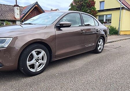 VW Jetta Volkswagen 1.4 TSI Comfortline Comfortline