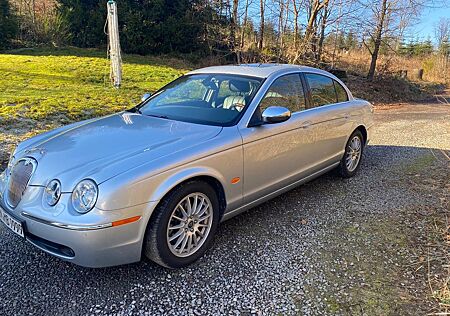 Jaguar S-Type 2.7 Liter V6 Diesel Executive Executive
