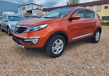 Kia Sportage .1.6.GDI.Spirit. Xenon.Navi.Kamera.Pano.