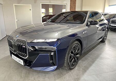 BMW M760 e xDrive Vollausst. ehem.NP: 201.915 ¤