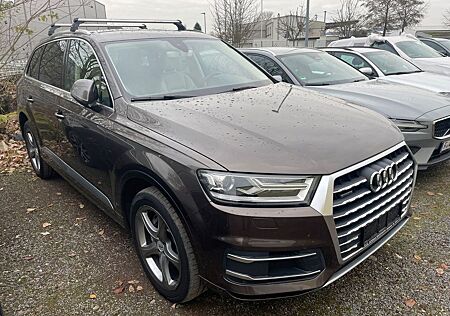 Audi Q7 3.0 TDI quattro+ATM 98500km+NAVI+KAMERA+