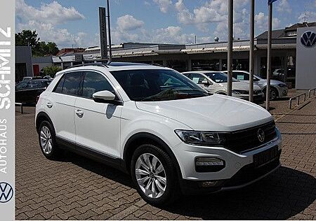 VW T-Roc Volkswagen 1.5 TSI Sport Panoramadach PDC Sitzheizung