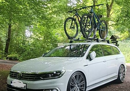 VW Passat Variant Volkswagen Passat Var. 1.8 TSI DSG Highline Variant R-Line