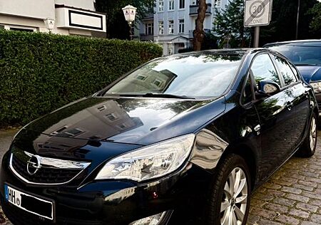 Opel Astra 1.4 150 Jahre 74kW 150 Jahre