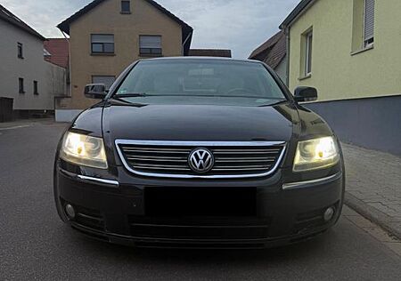 VW Phaeton Volkswagen 3.0 V6 TDI 4MOTION Tiptronic 5-Sitzer -