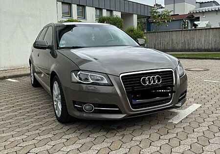 Audi A3 1.2 TFSI Attraction Sportback Attraction