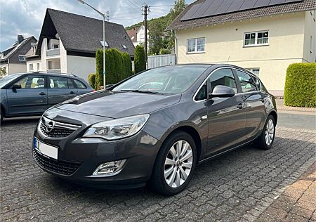 Opel Astra 1.7 CDTI Edition 92kW Edition