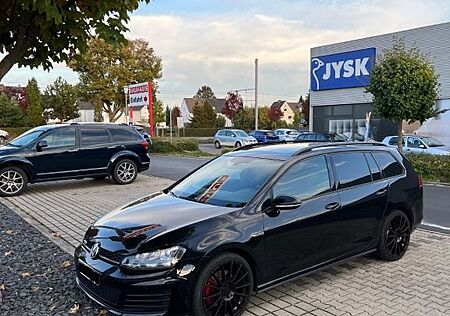 VW Golf Volkswagen 2.0 TDI DSG GTD Variant GTD