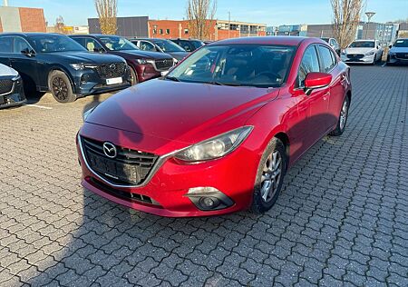 Mazda 3 Lim. Center-Line