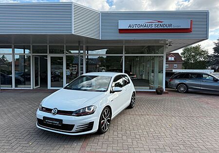 VW Golf Volkswagen VII Lim. GTI Performance BMT*DYNAUDIO*1HAND