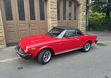 Fiat 124 Spider