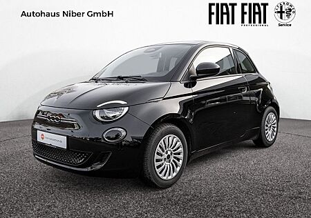 Fiat 500 e Action