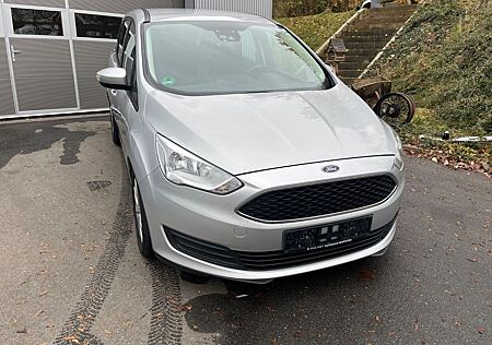 Ford Grand C-Max 1,5TDCi 88kW PowerShift Cool & C...