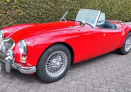 MG MGA 1600 EZ 1961, MGB Motor und 5-Gang-Getriebe