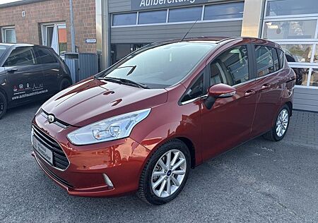Ford B-Max 1.0 EcoBoost Titanium