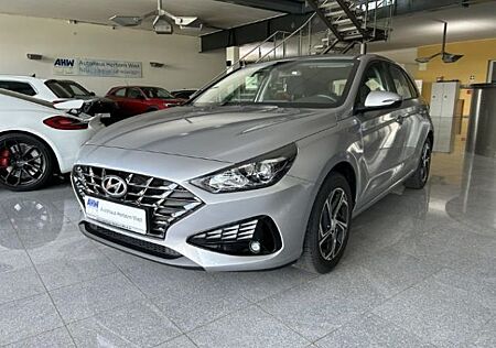 Hyundai i30 1.5 Pure Limo Assistenzpaket SHZ Lenkradheiz