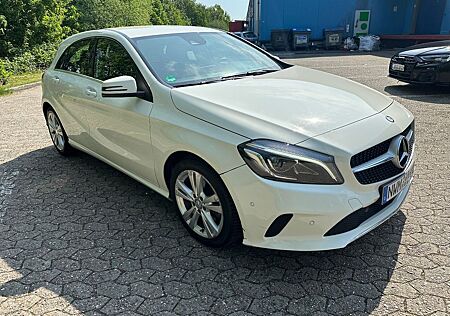 Mercedes-Benz A 180 2Style