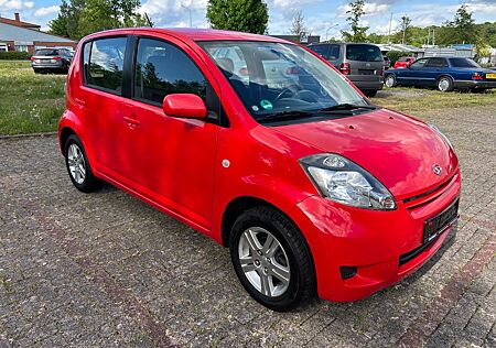 Daihatsu Sirion 1.3 -